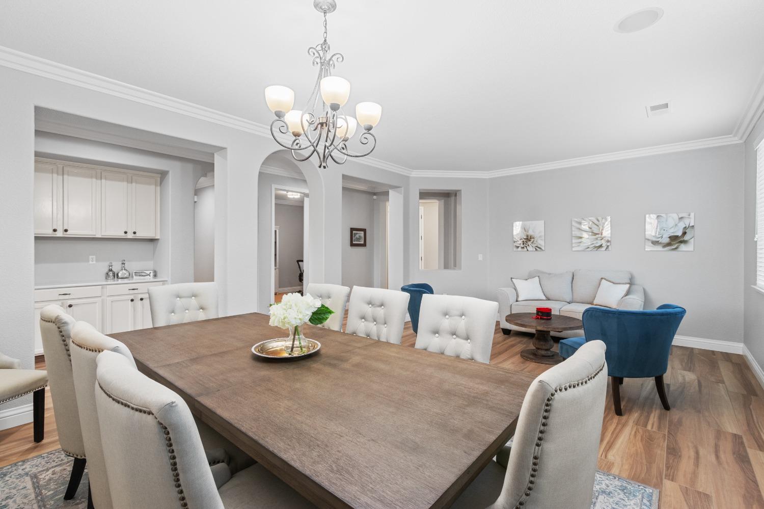 4092 Bothwell Circle