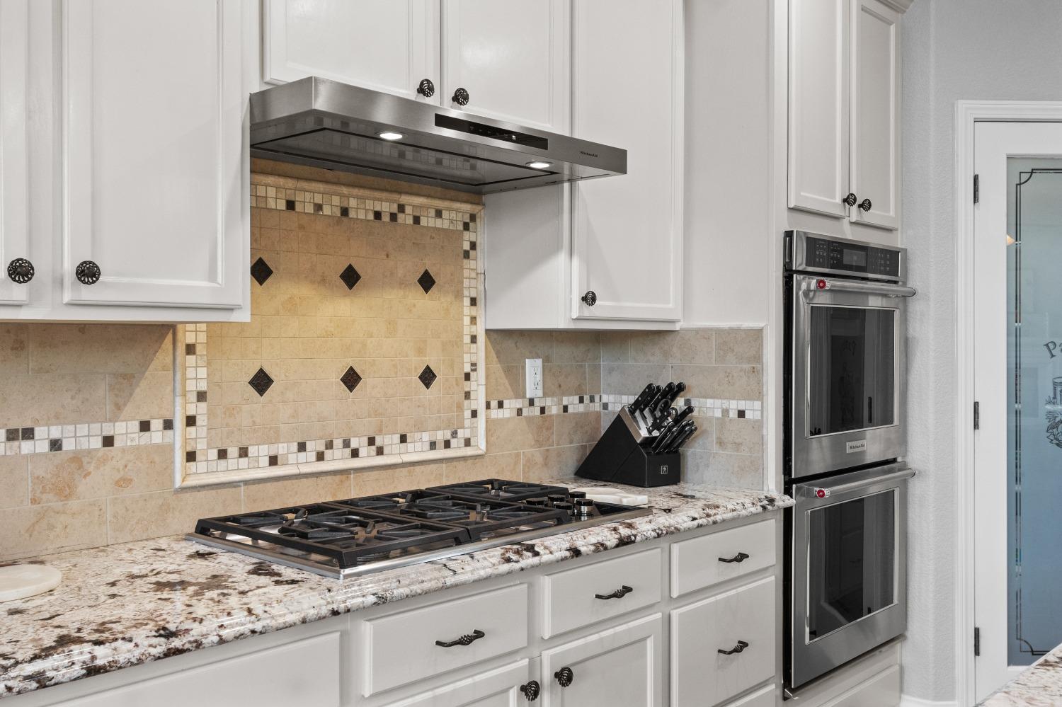 4092 Bothwell Circle