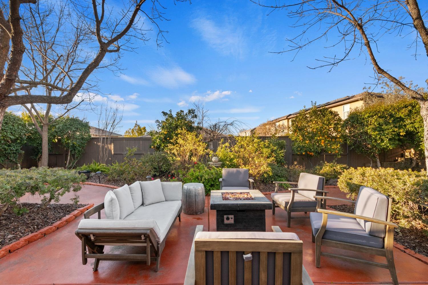 4092 Bothwell Circle