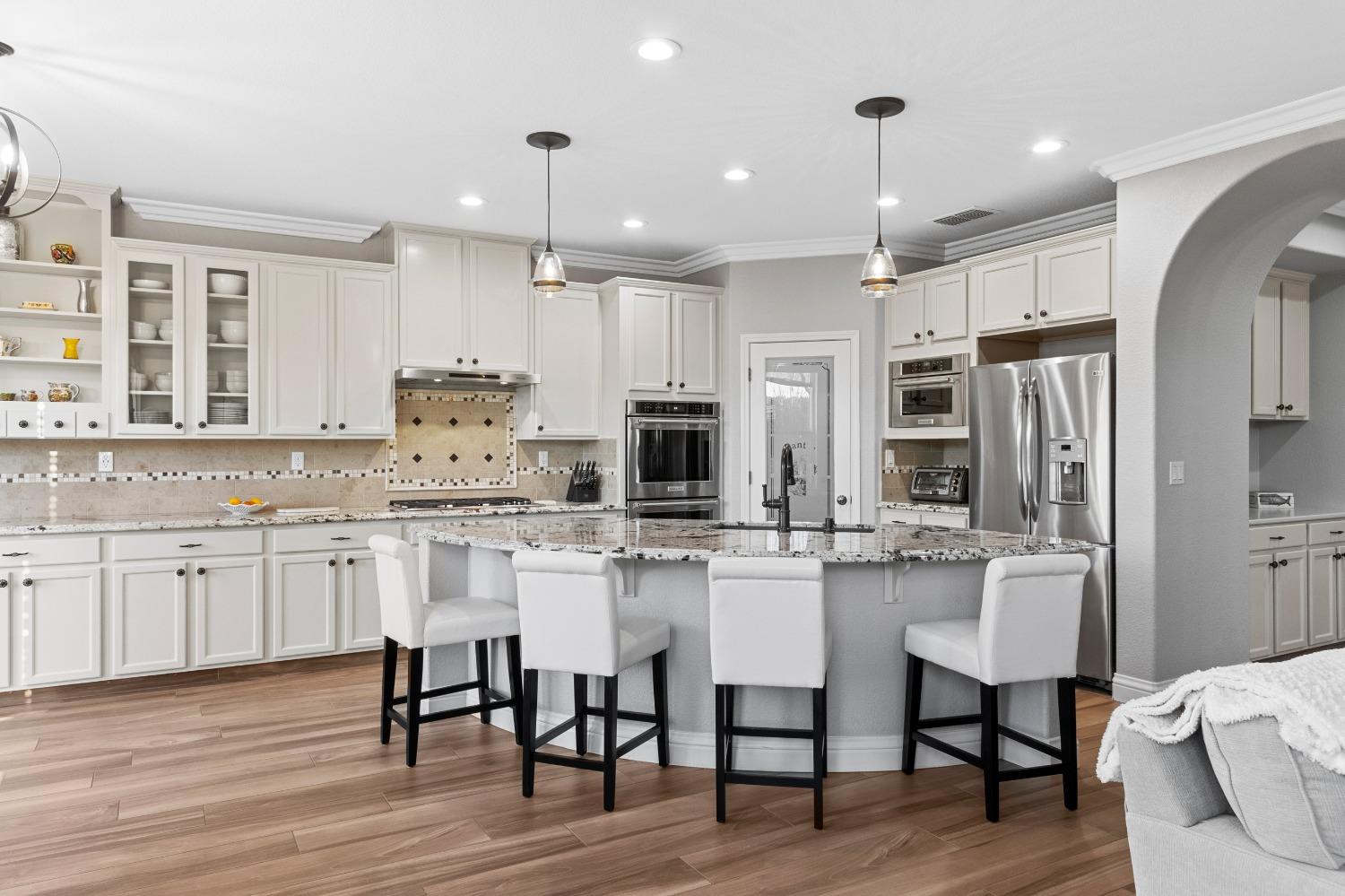 4092 Bothwell Circle