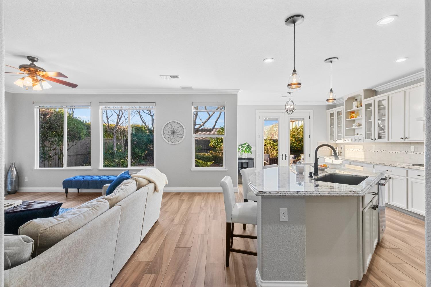 4092 Bothwell Circle