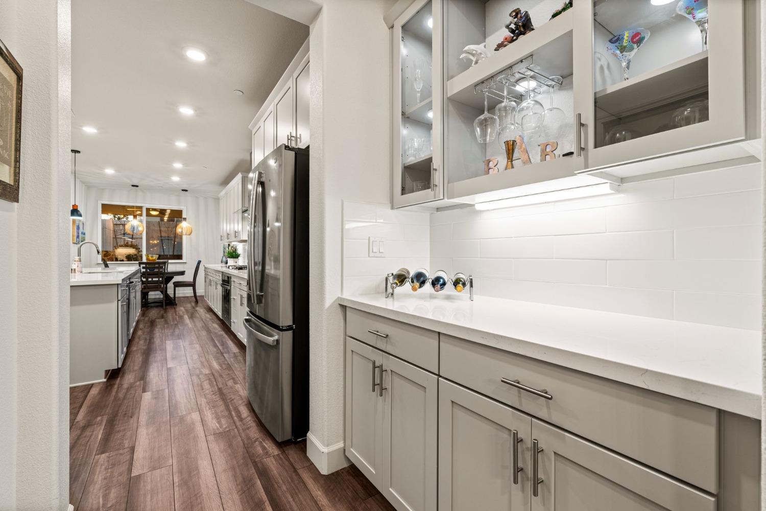 4730 Royal Lily Avenue