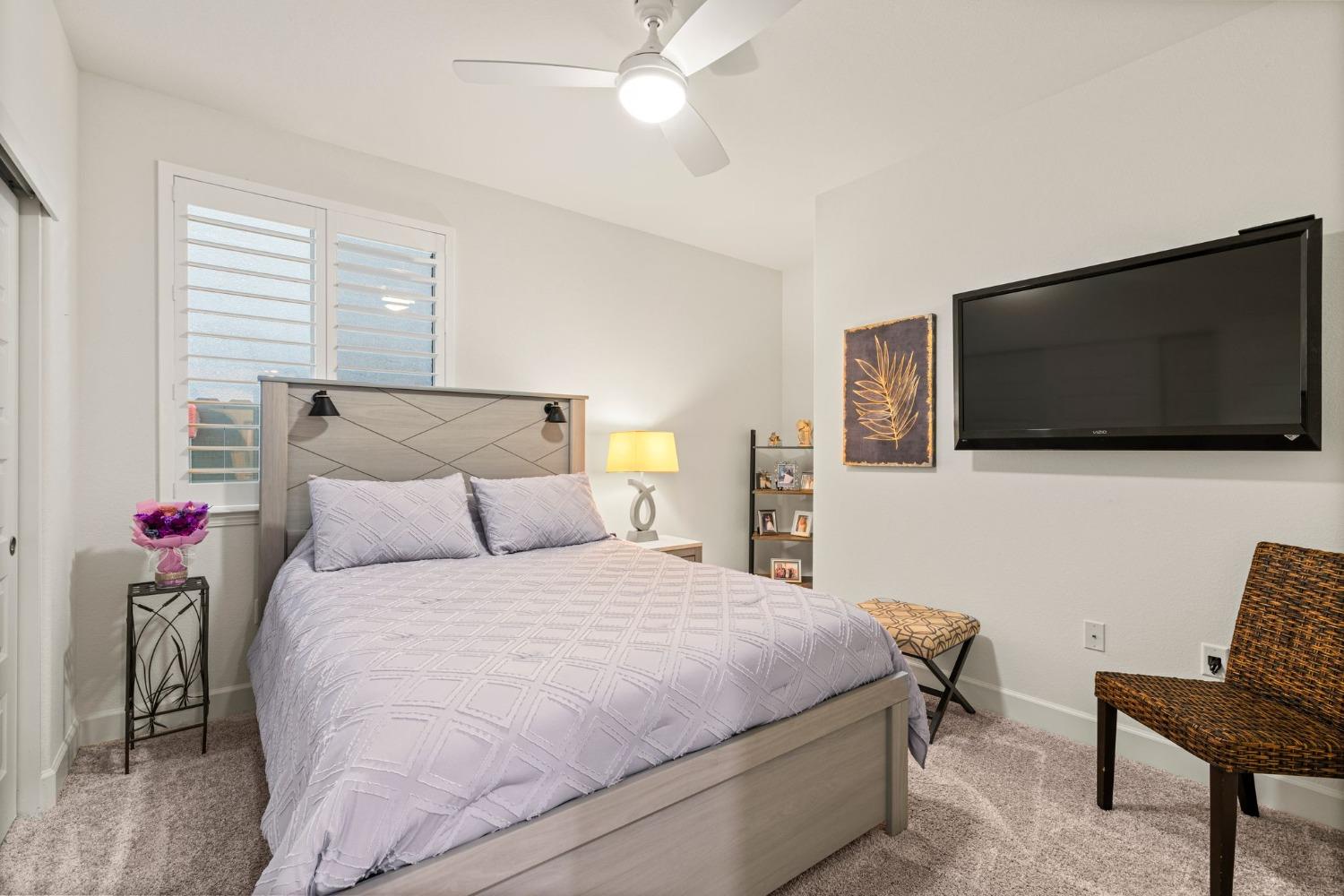 4730 Royal Lily Avenue