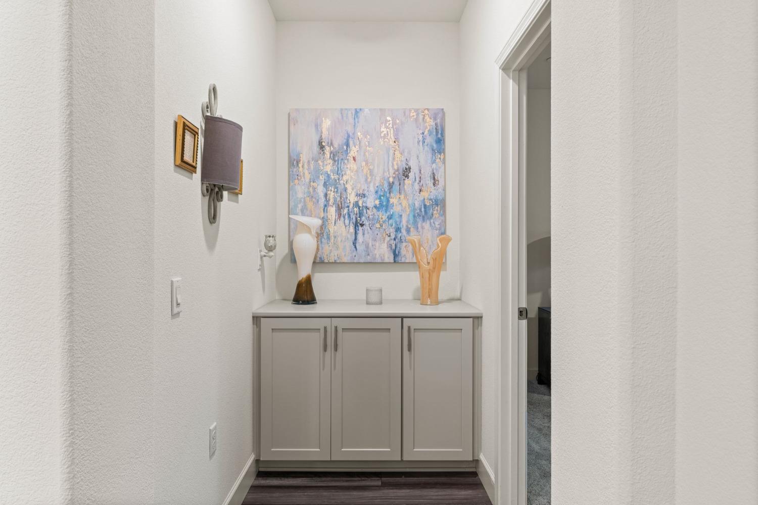 4730 Royal Lily Avenue