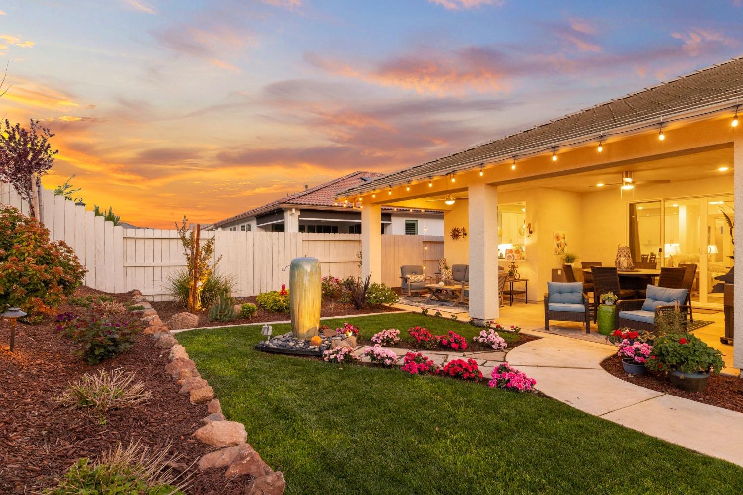 4730 Royal Lily Avenue