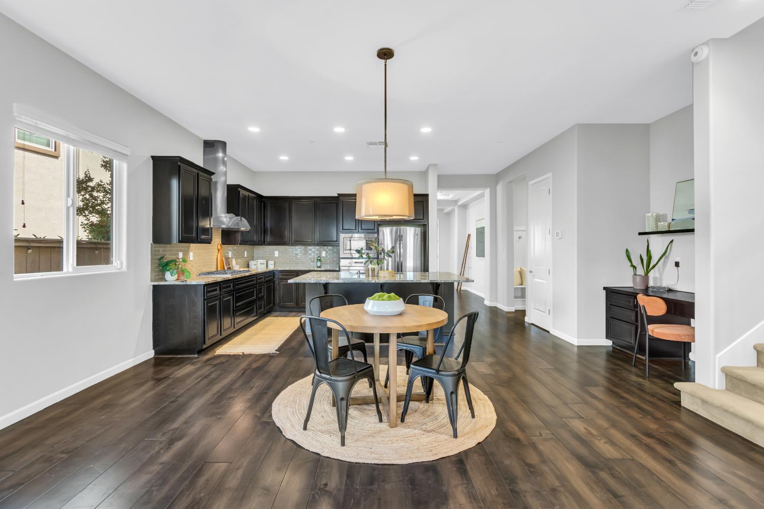 5087 Brentford Way