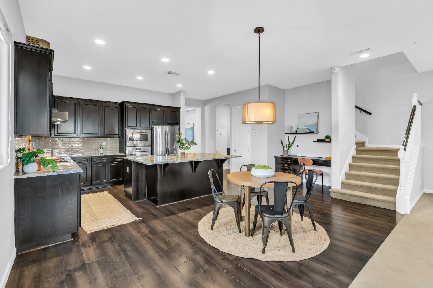 5087 Brentford Way