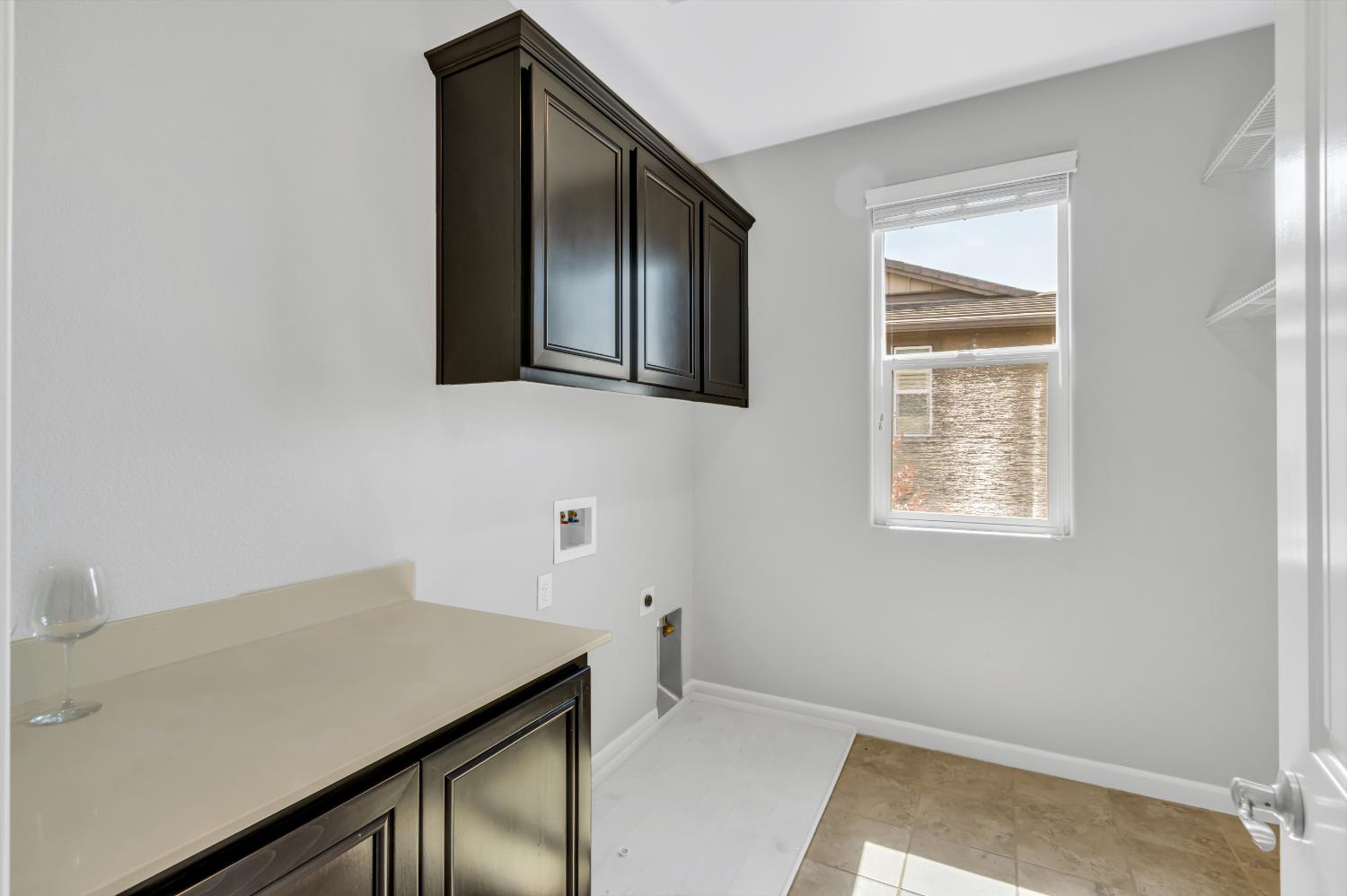 5087 Brentford Way