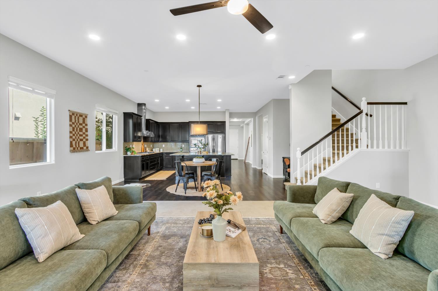 5087 Brentford Way