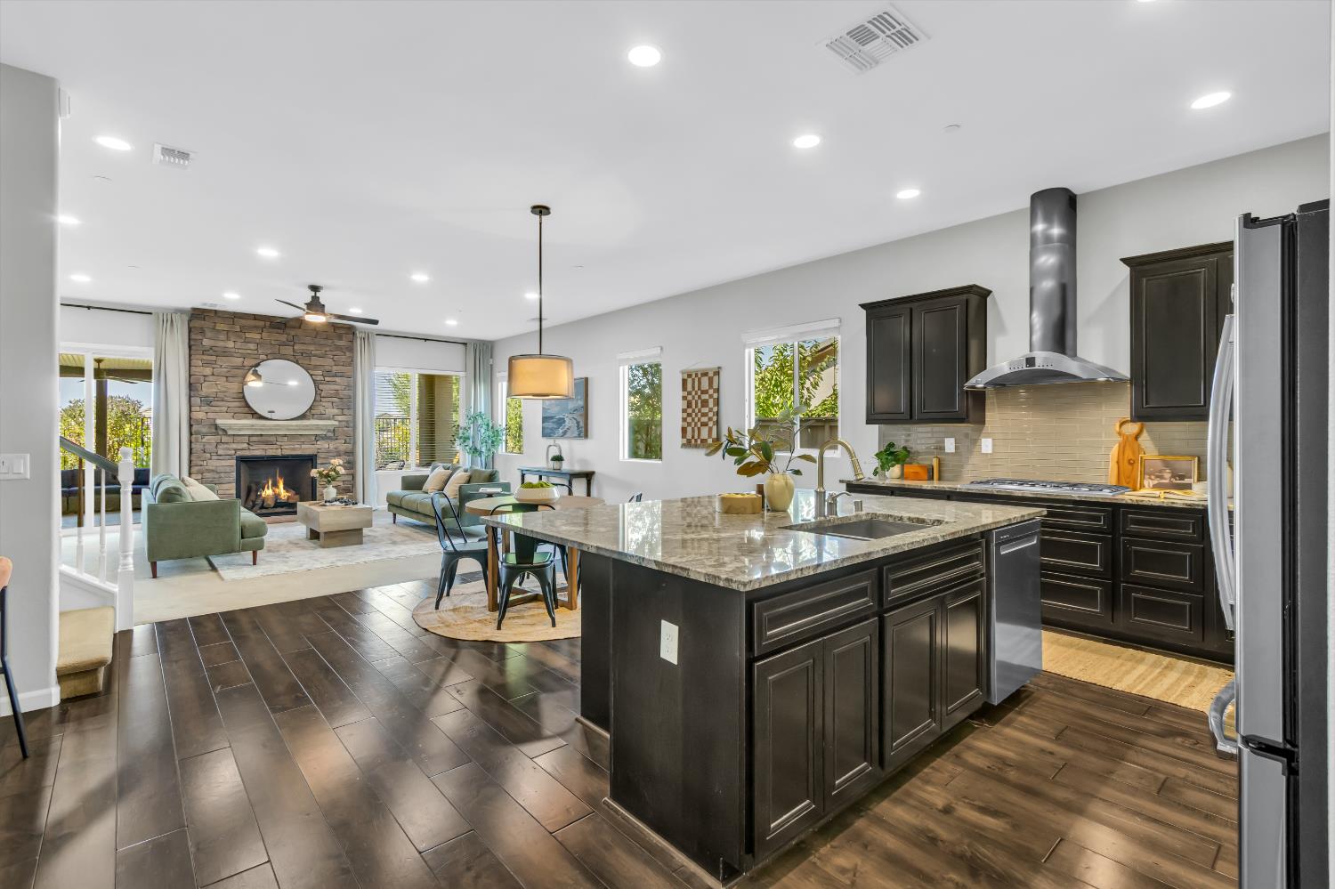 5087 Brentford Way