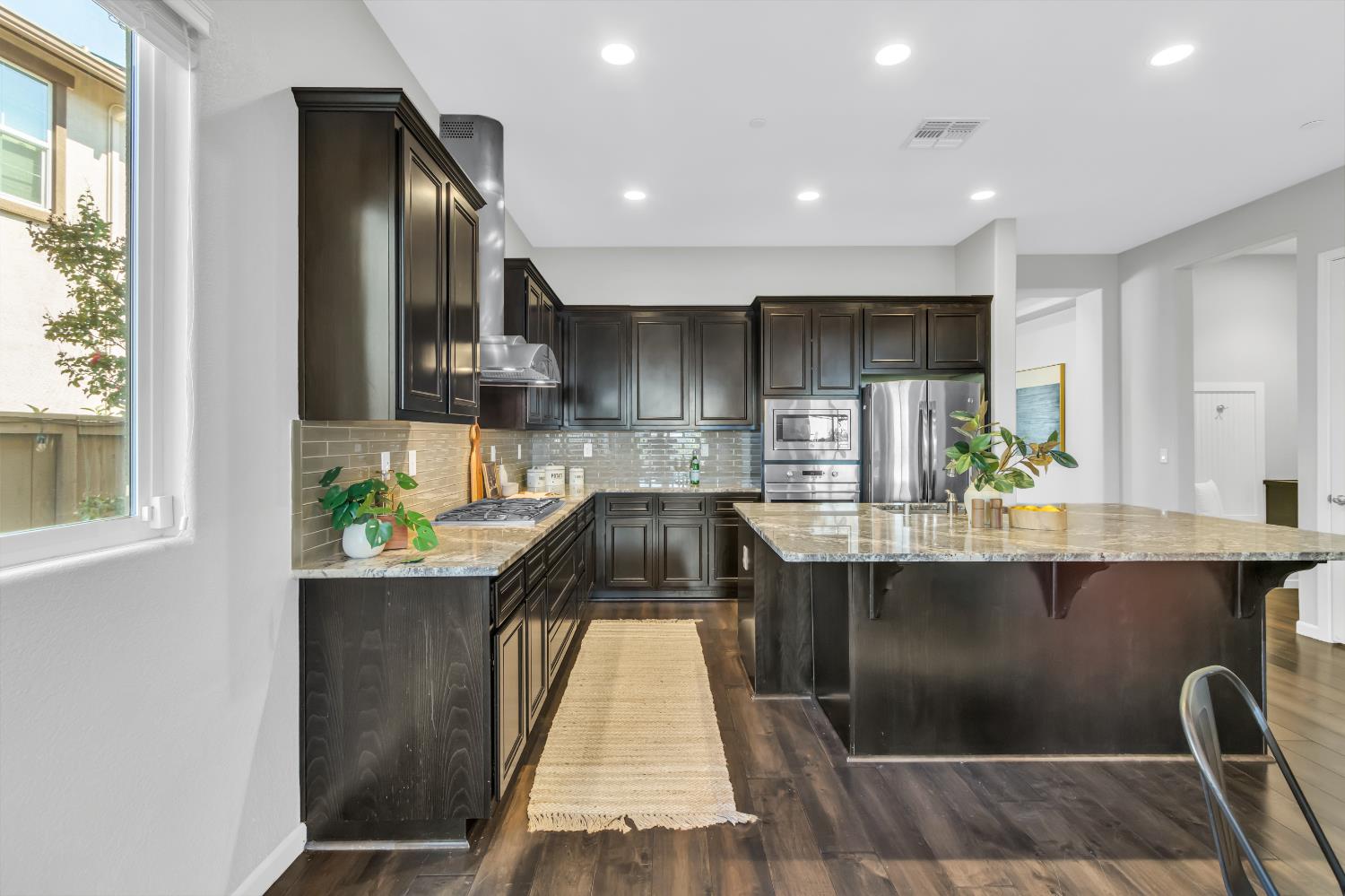 5087 Brentford Way