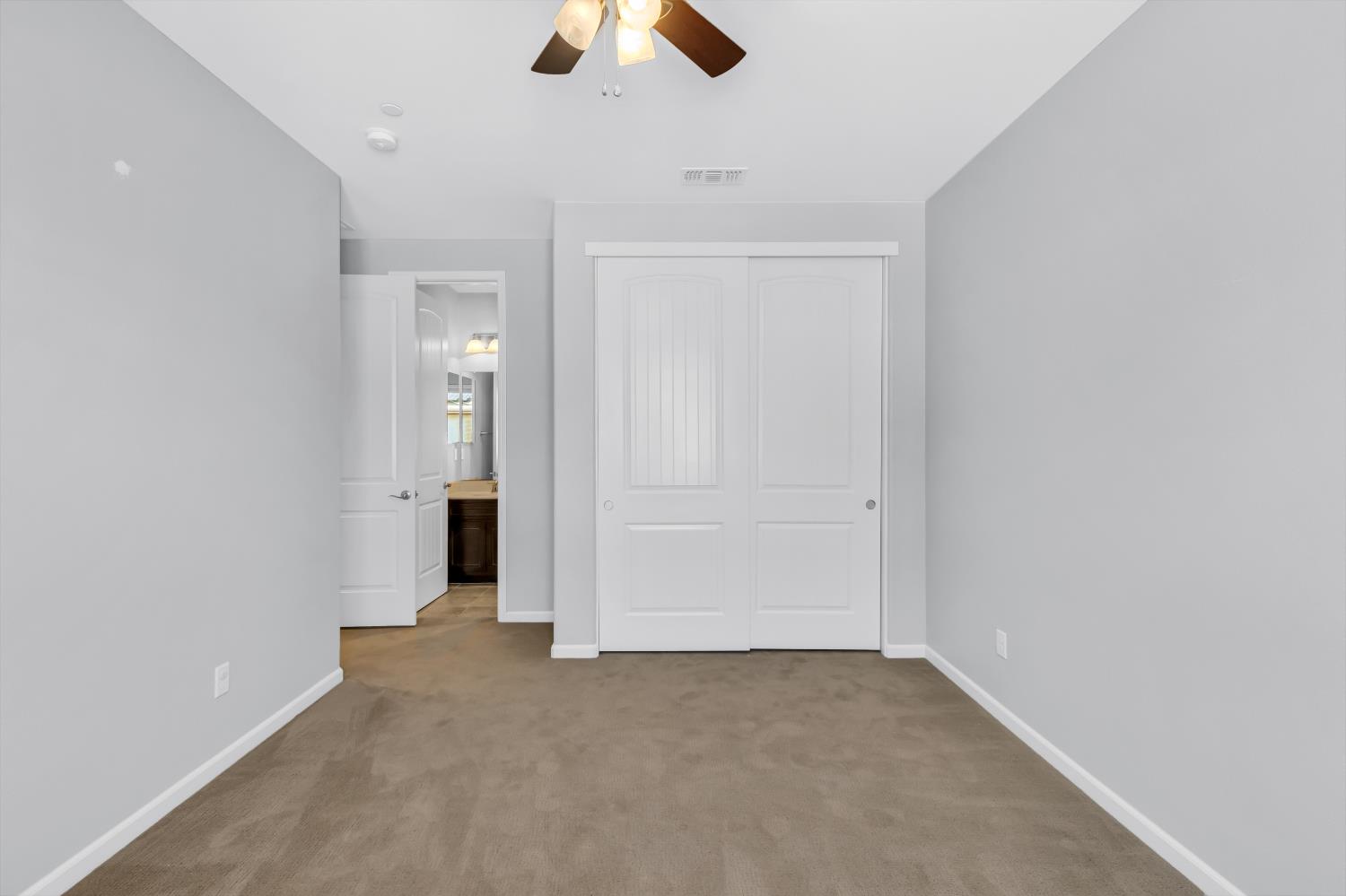 5087 Brentford Way