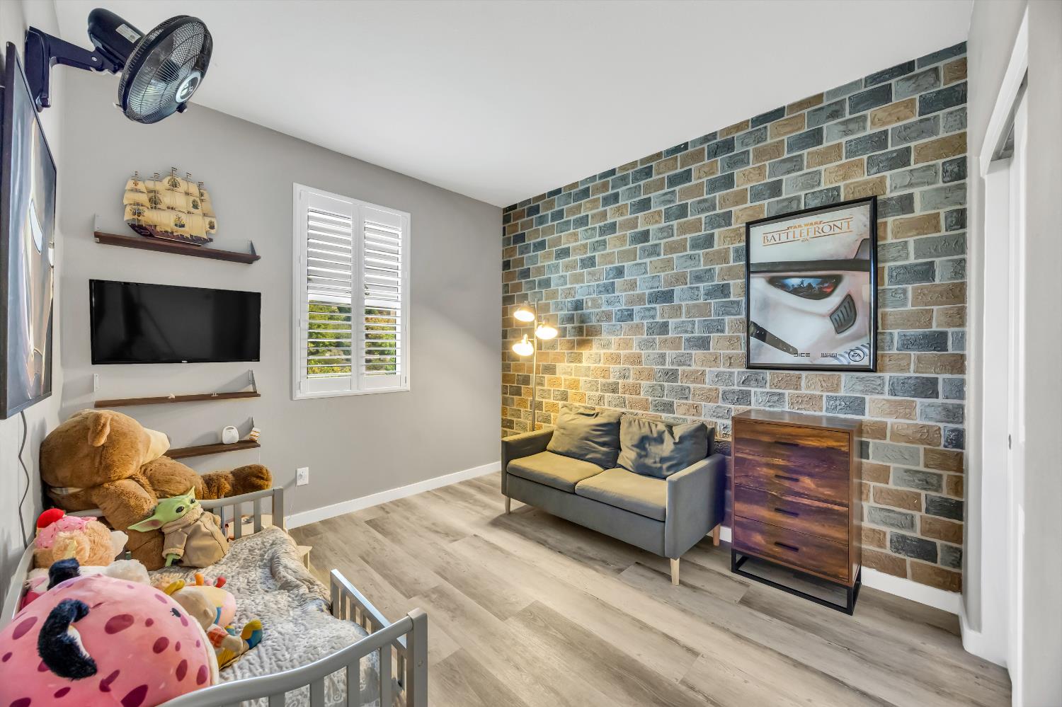 3537 Landsdale Way