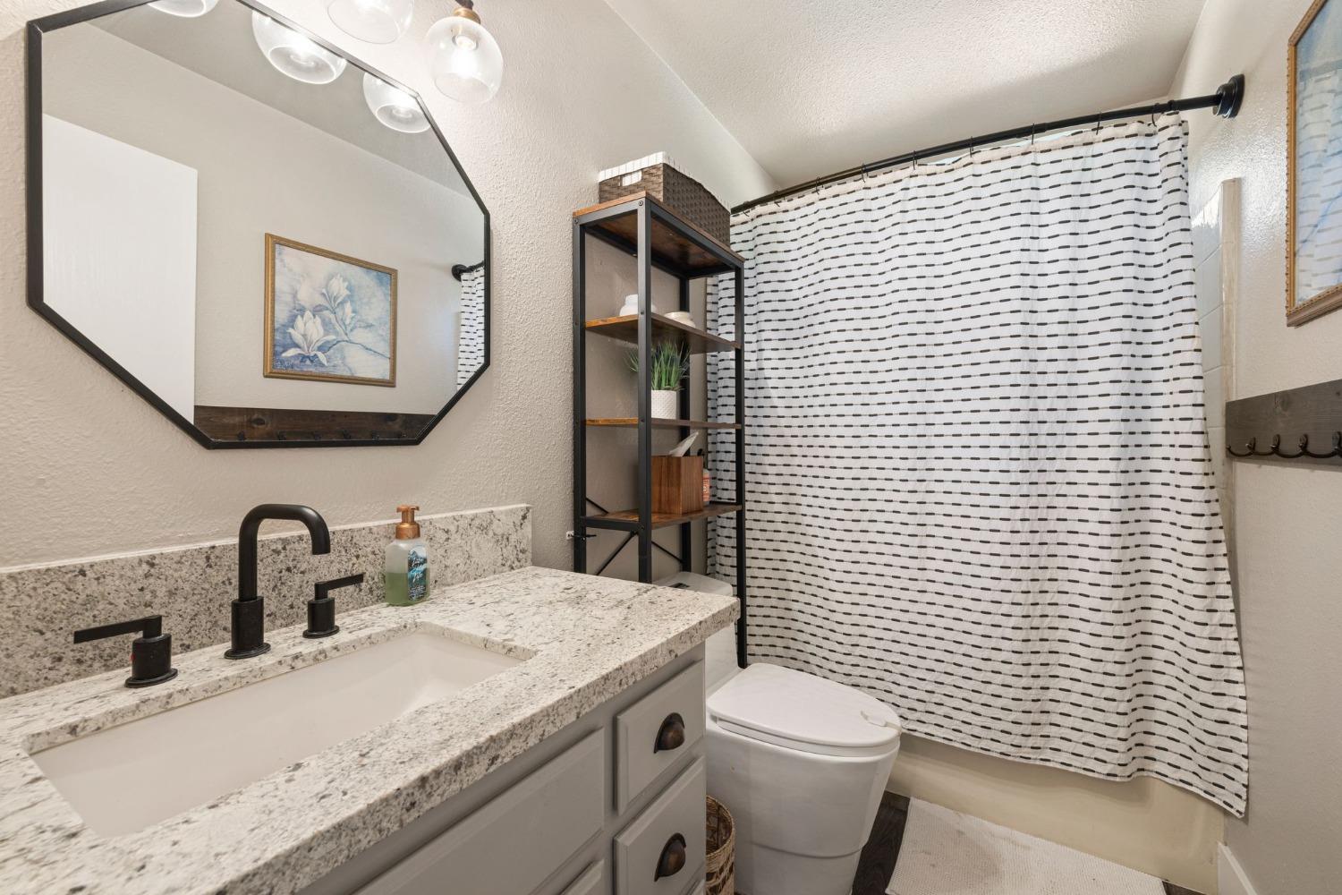 4842 Northern Lights Road