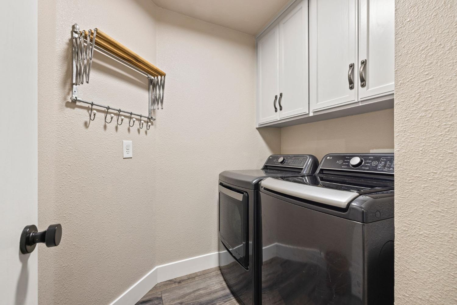 4842 Northern Lights Road