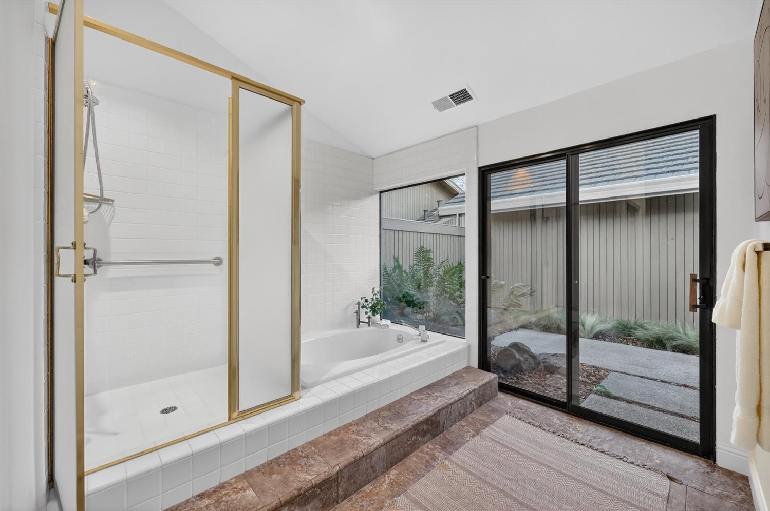 11474 Round House Court