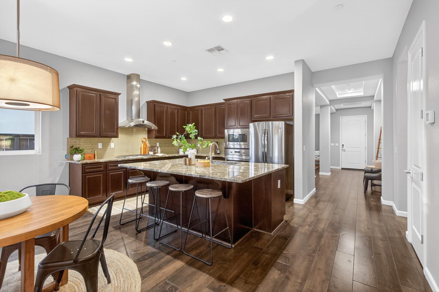 5087 Brentford Way