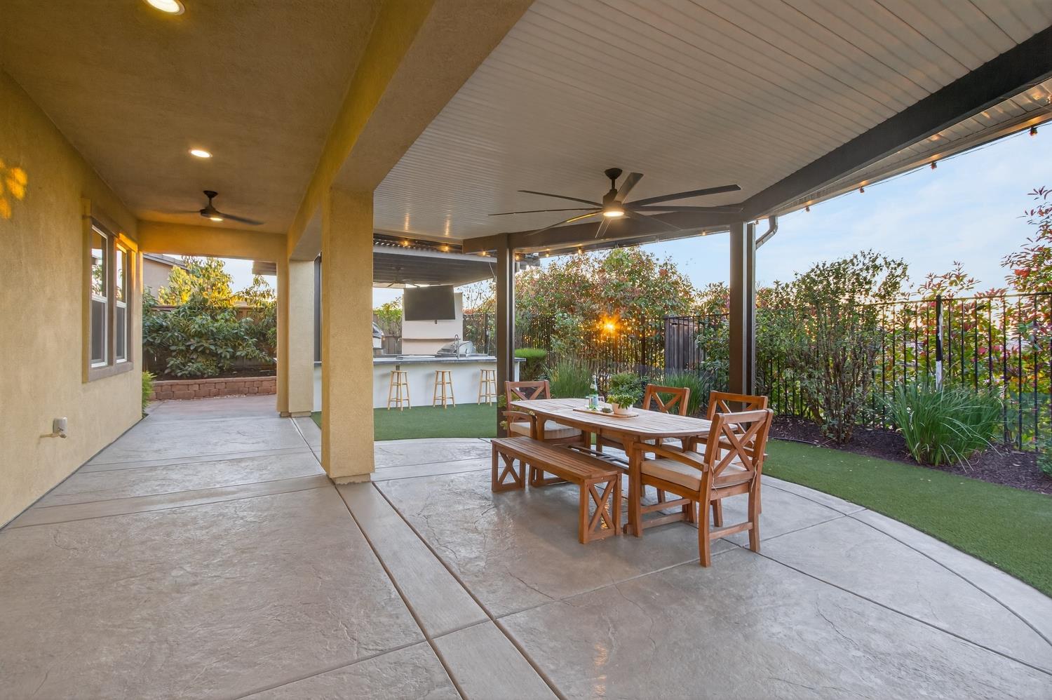 5087 Brentford Way