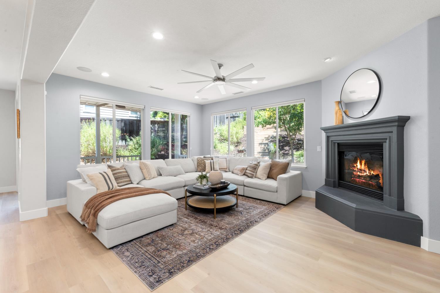 3041 Schooner Drive