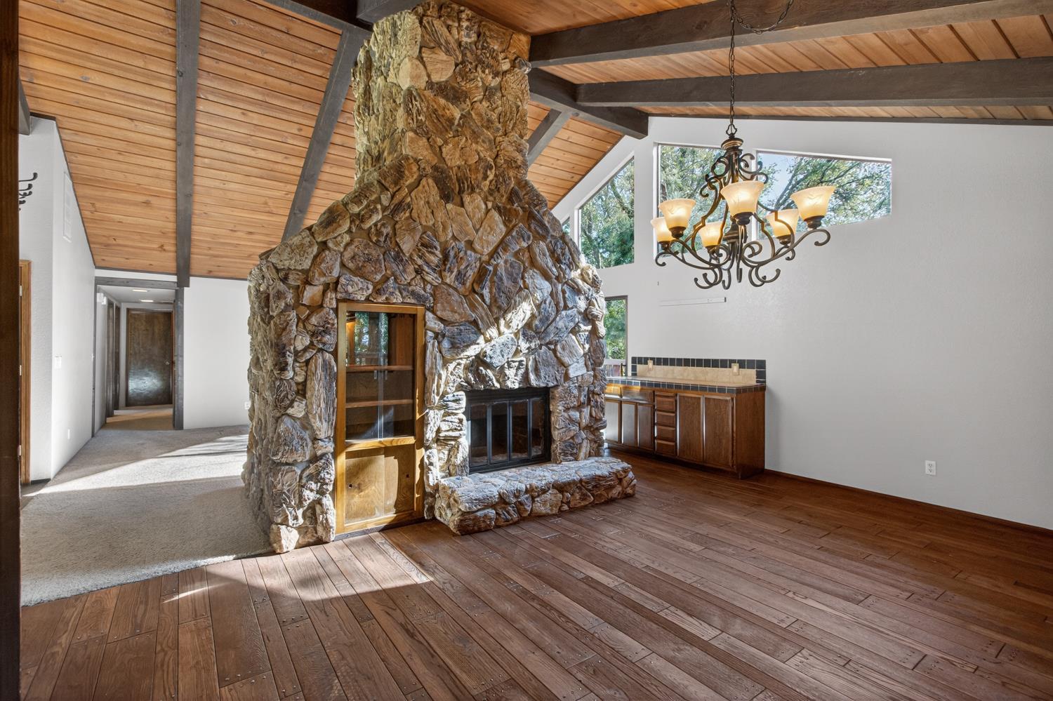 2608 Willowdale Drive