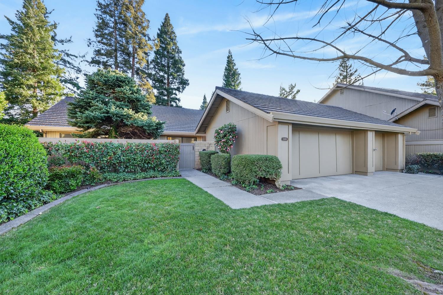 11474 Round House Court