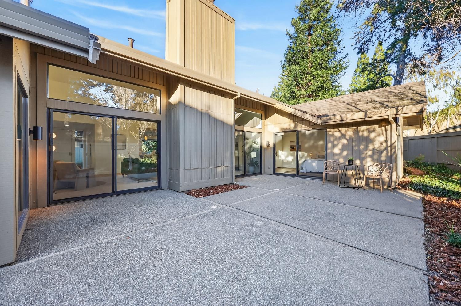 11474 Round House Court
