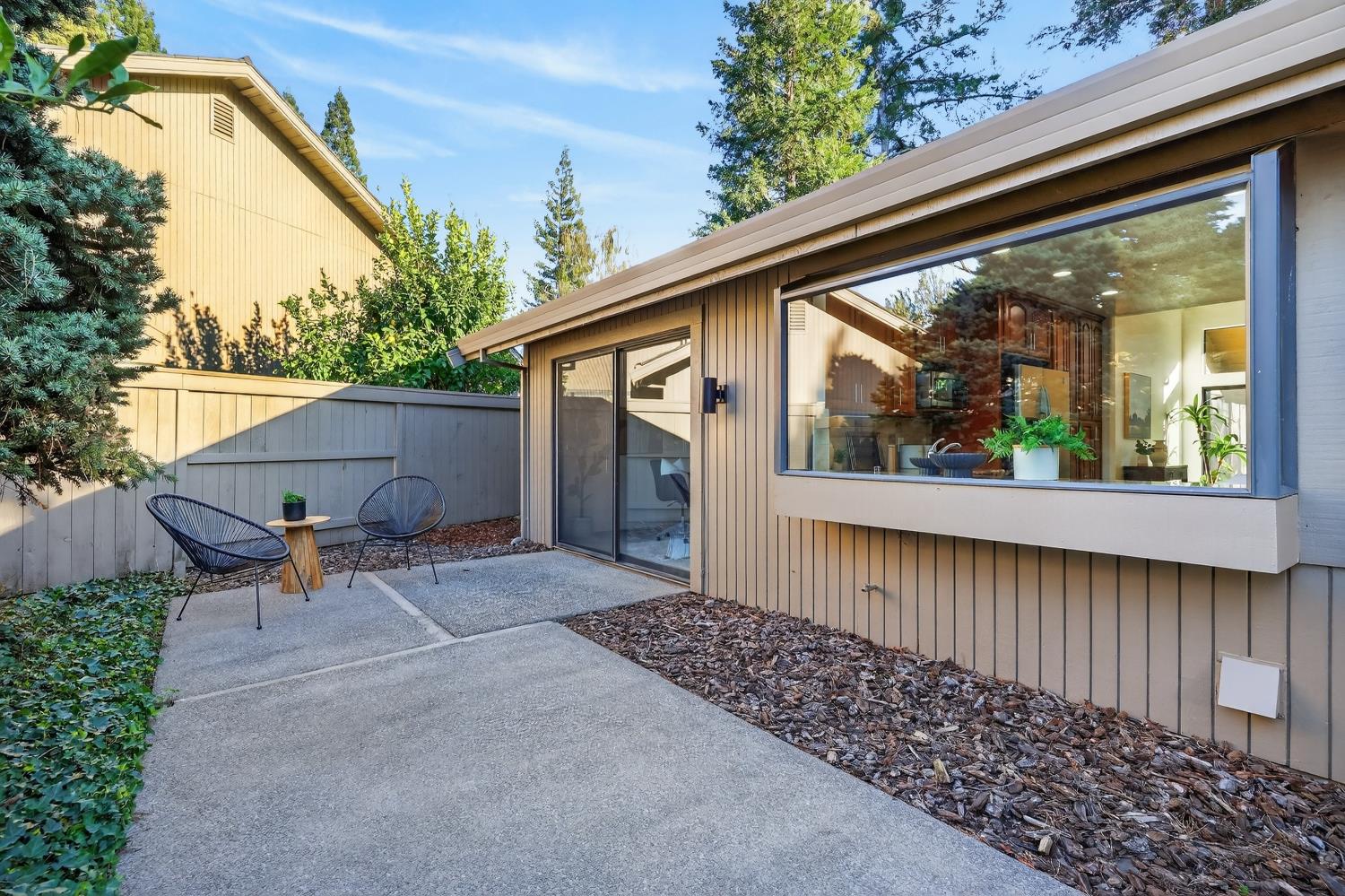 11474 Round House Court