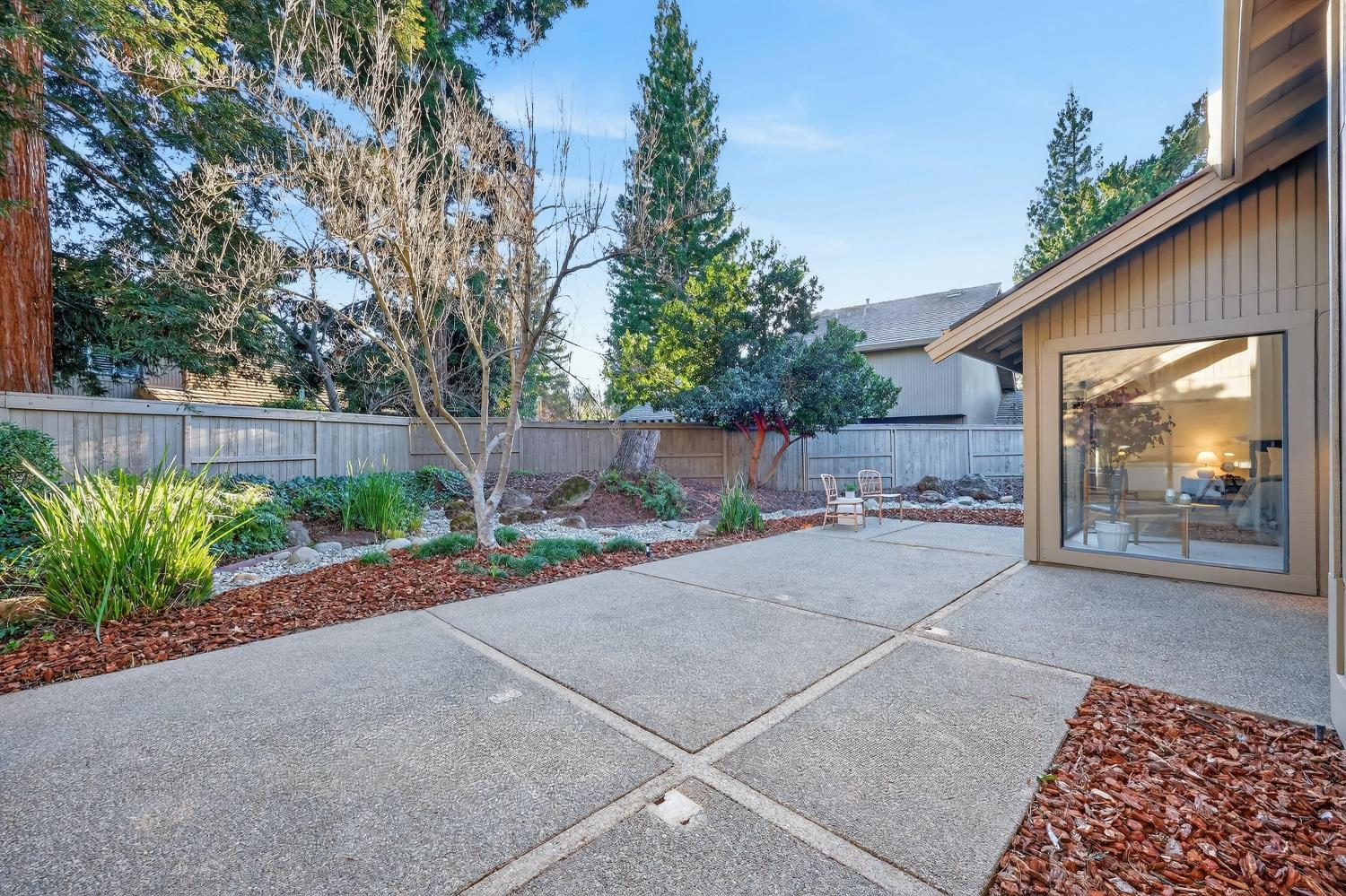 11474 Round House Court