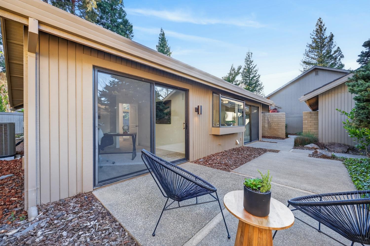 11474 Round House Court