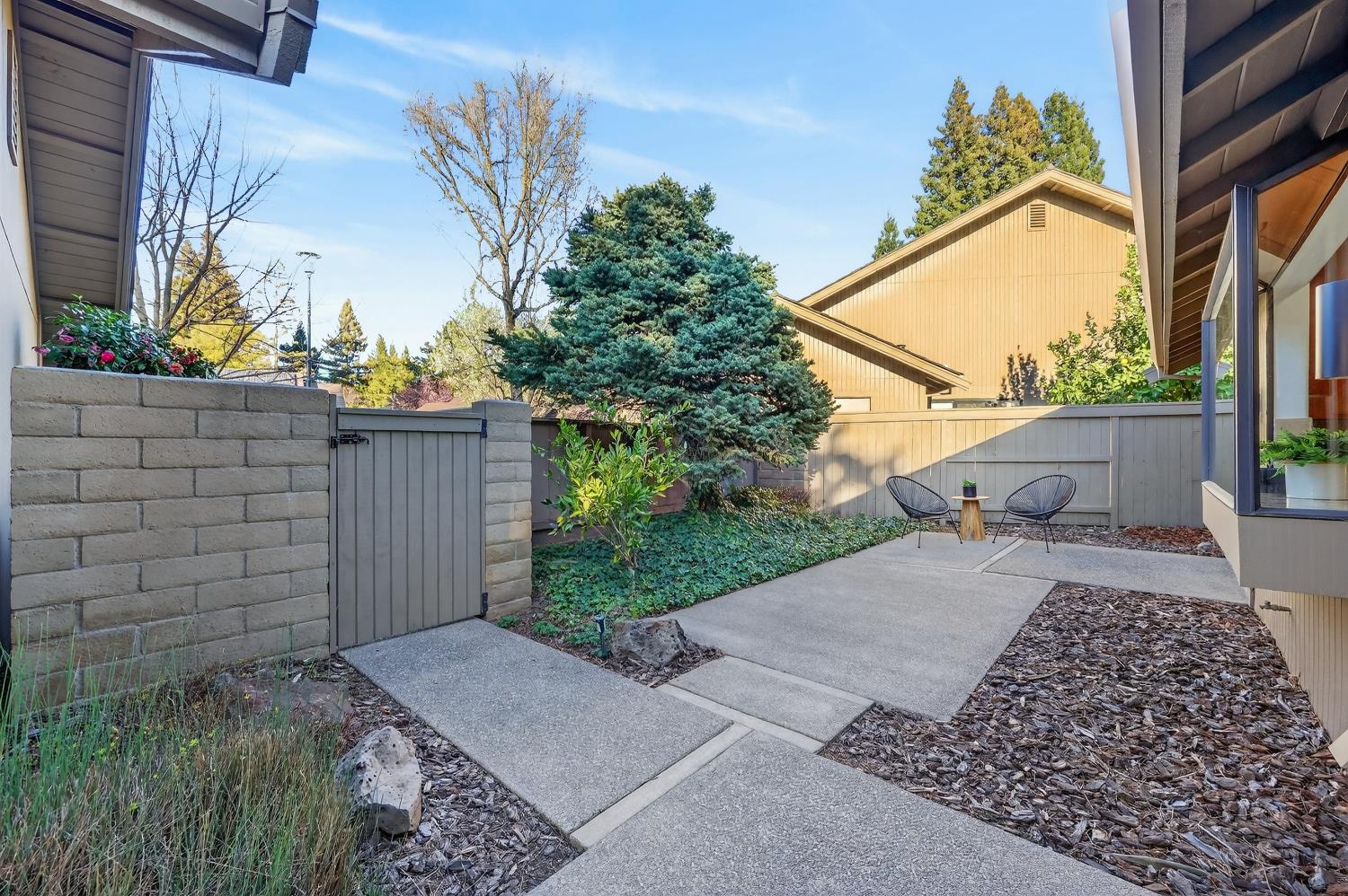 11474 Round House Court