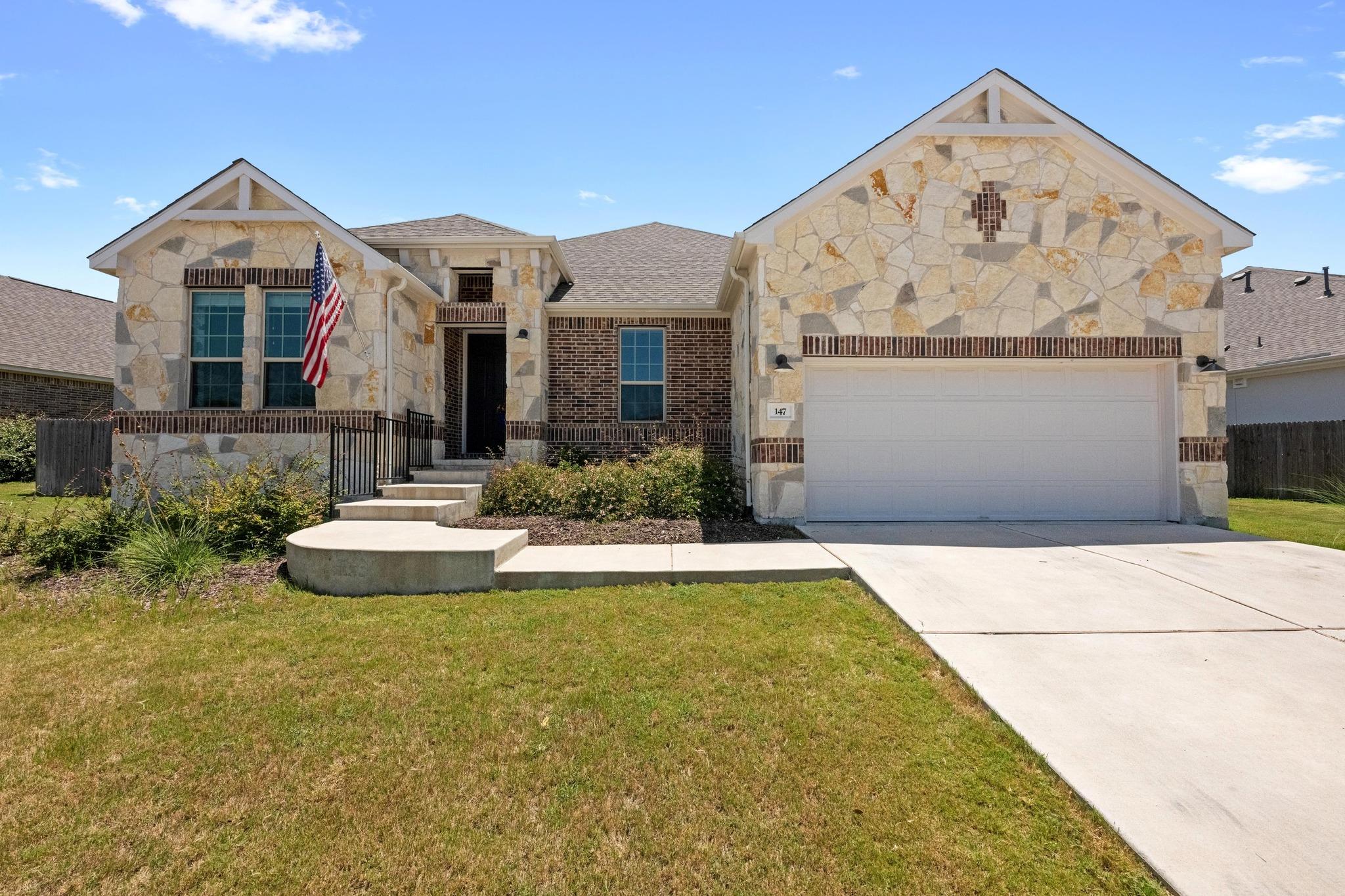 147 Arbor Bay DR