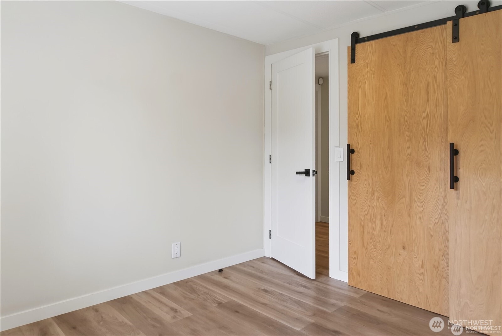2424 S 130th Place