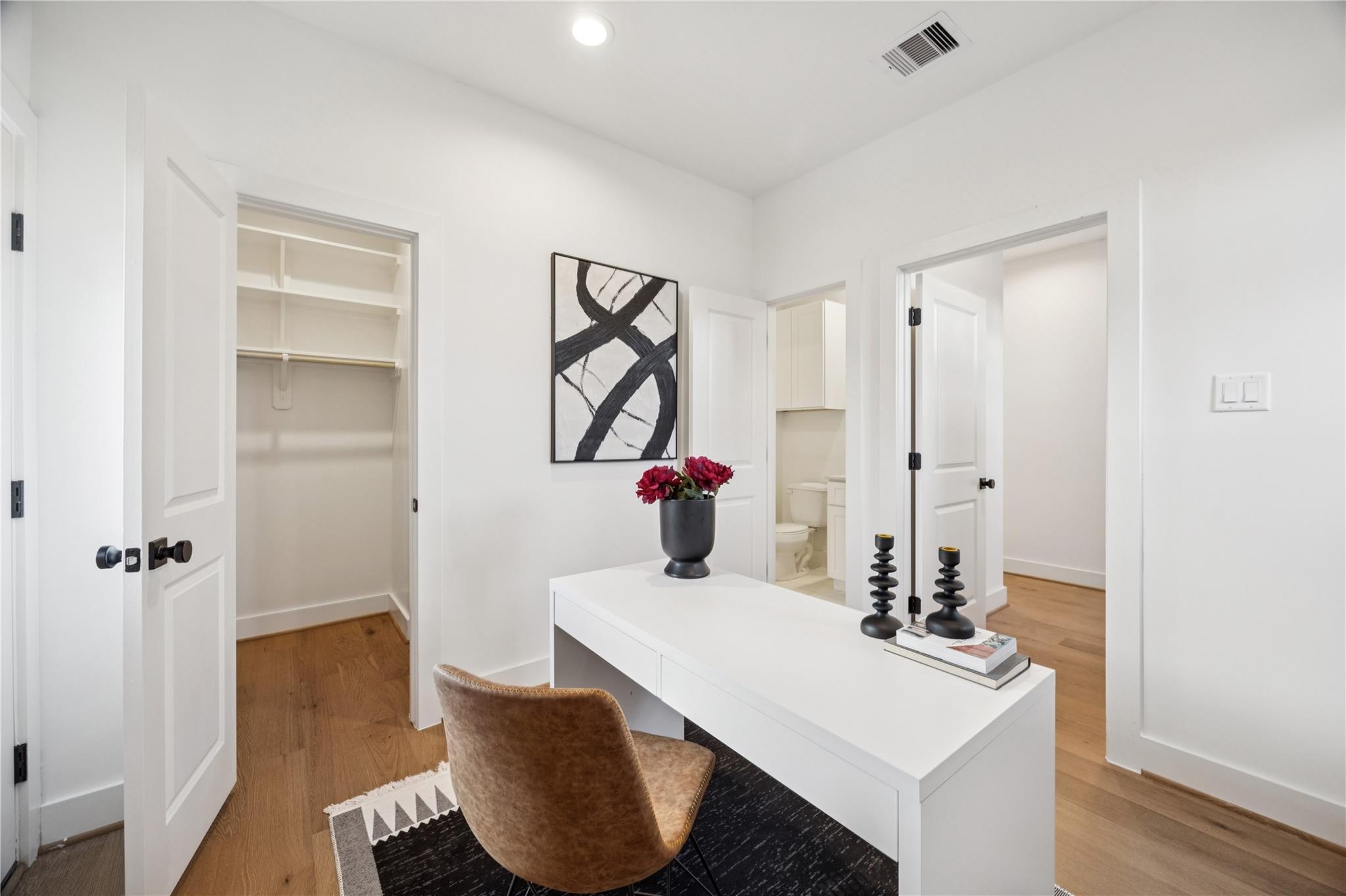 2806 Mills Street, Houston