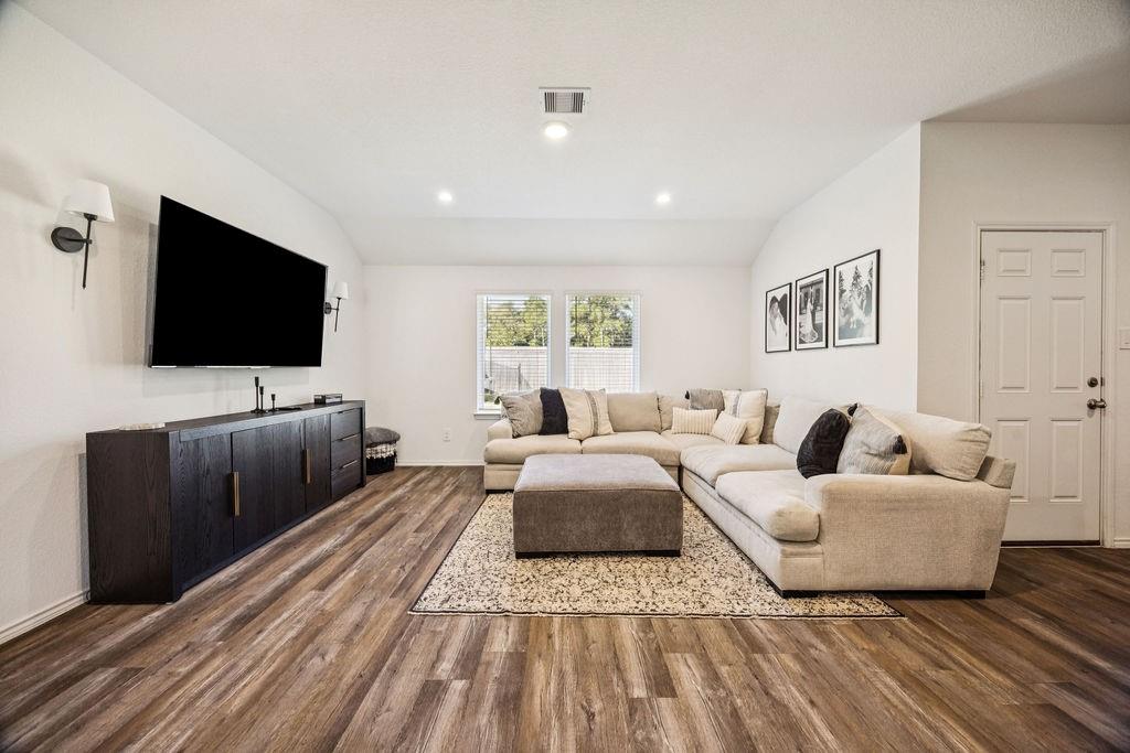 24754 Majestic Cone Lane