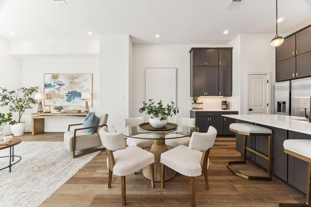 2121 Hoskins Drive # C