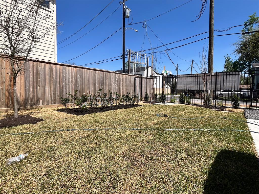 3911E Tulane Street