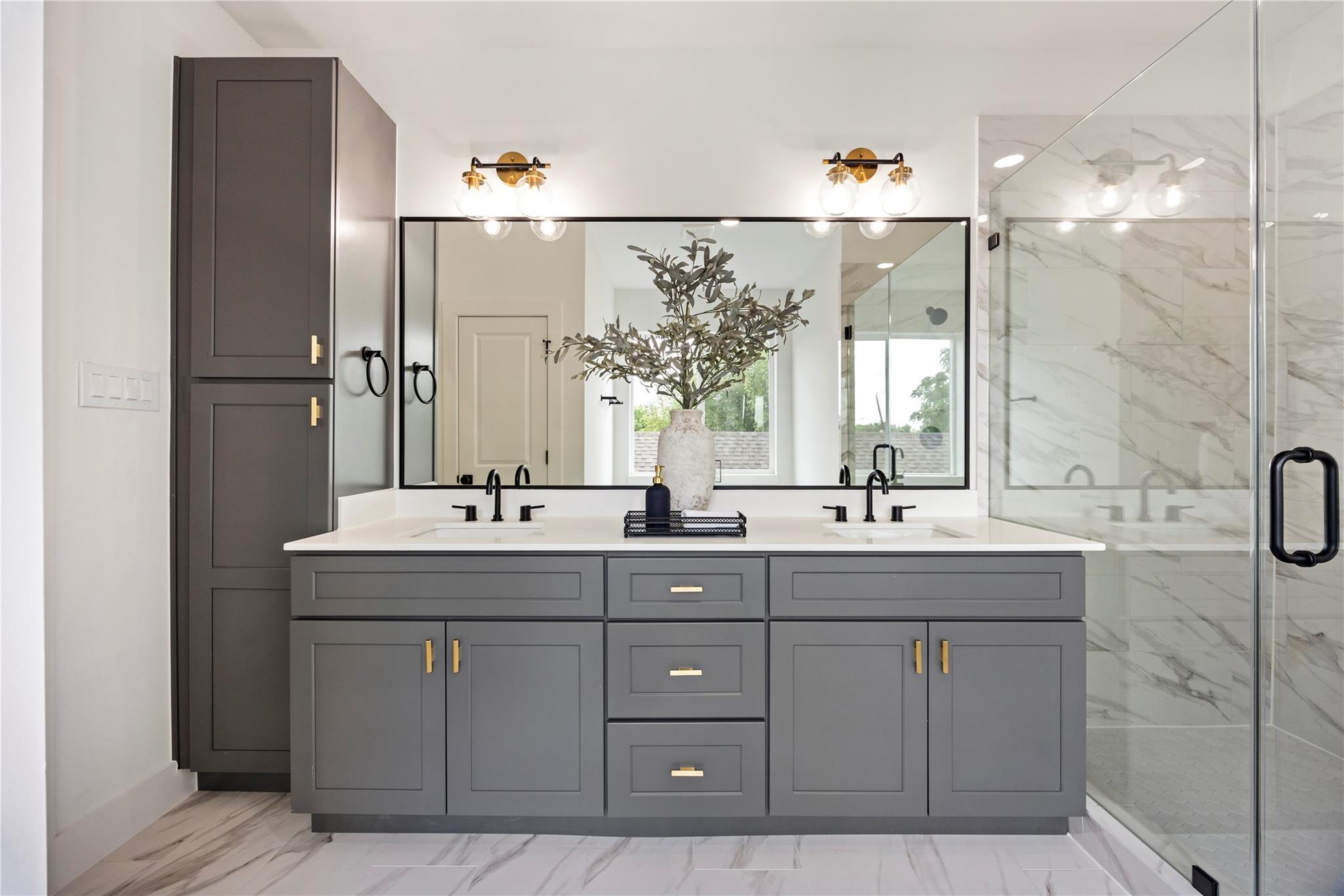 3107 Stonewall Street