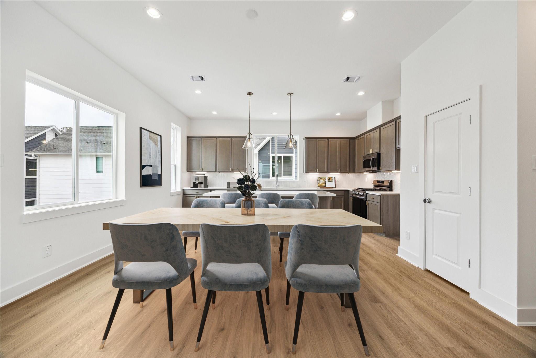 1648 W Tidwell Road, Houston