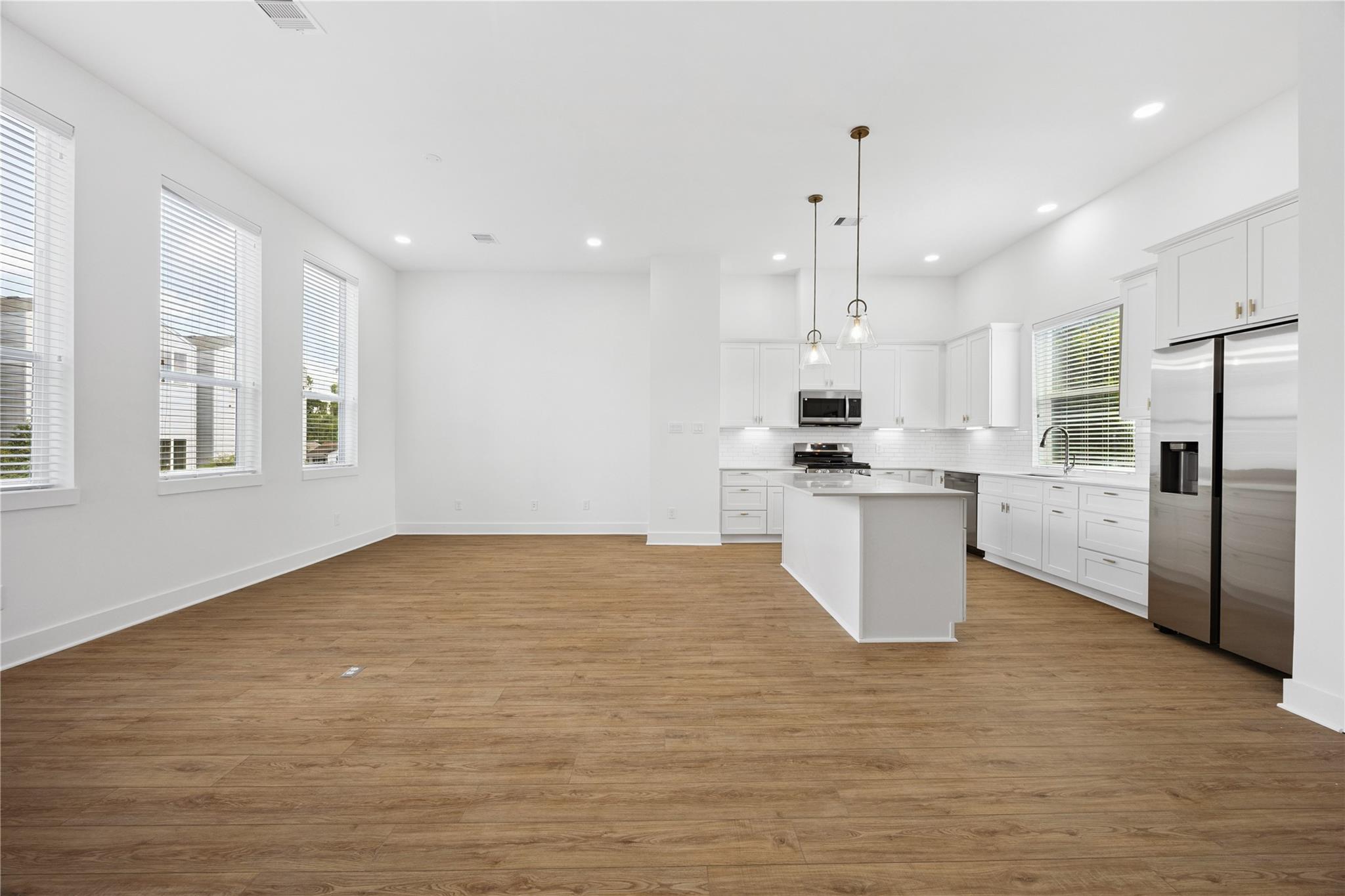 835A Rachel Street
