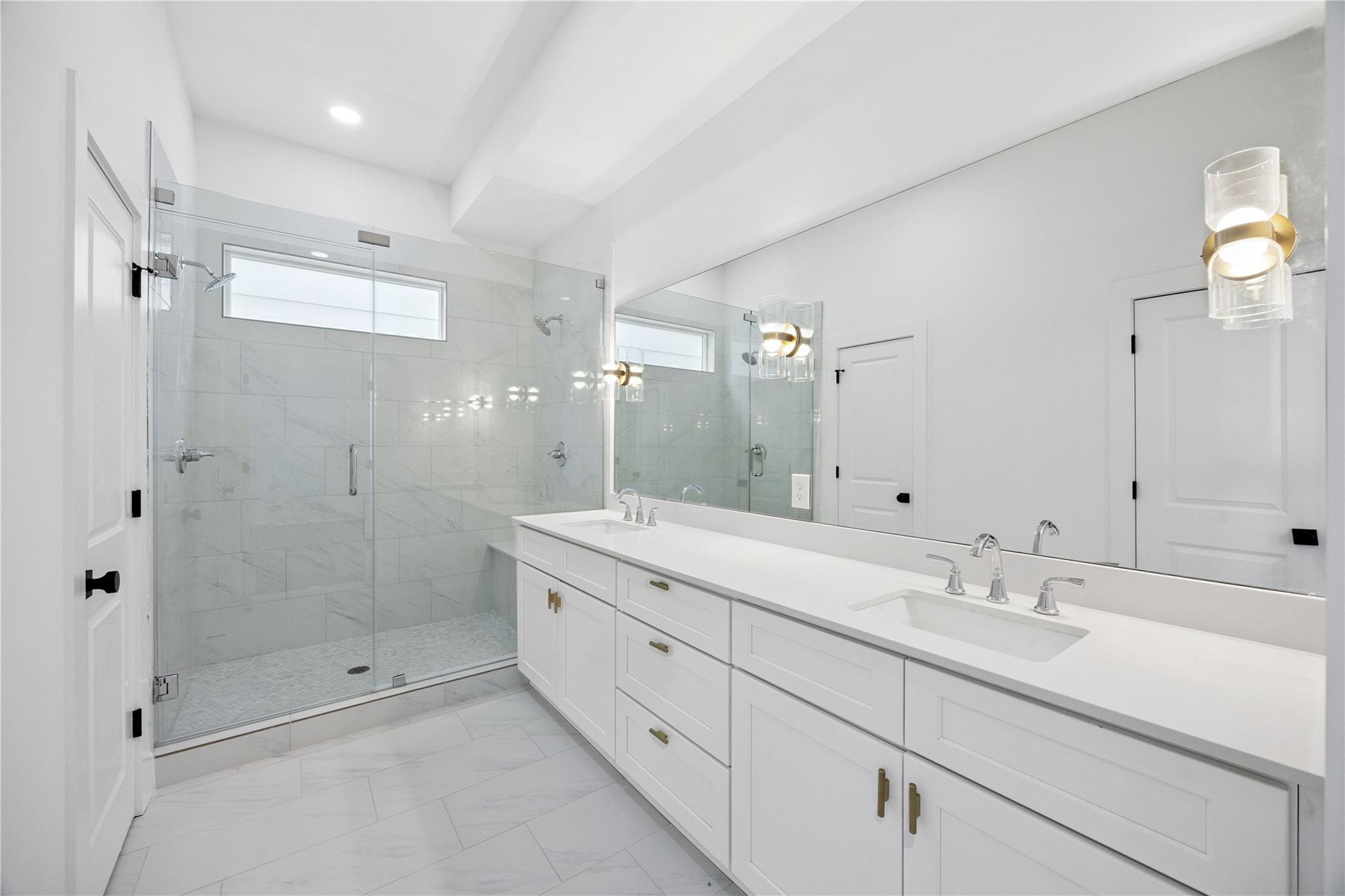 835A Rachel Street