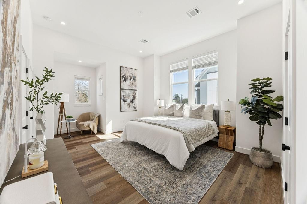 2121 Hoskins Drive # D