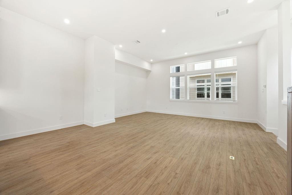 2125 Hoskins Drive # D