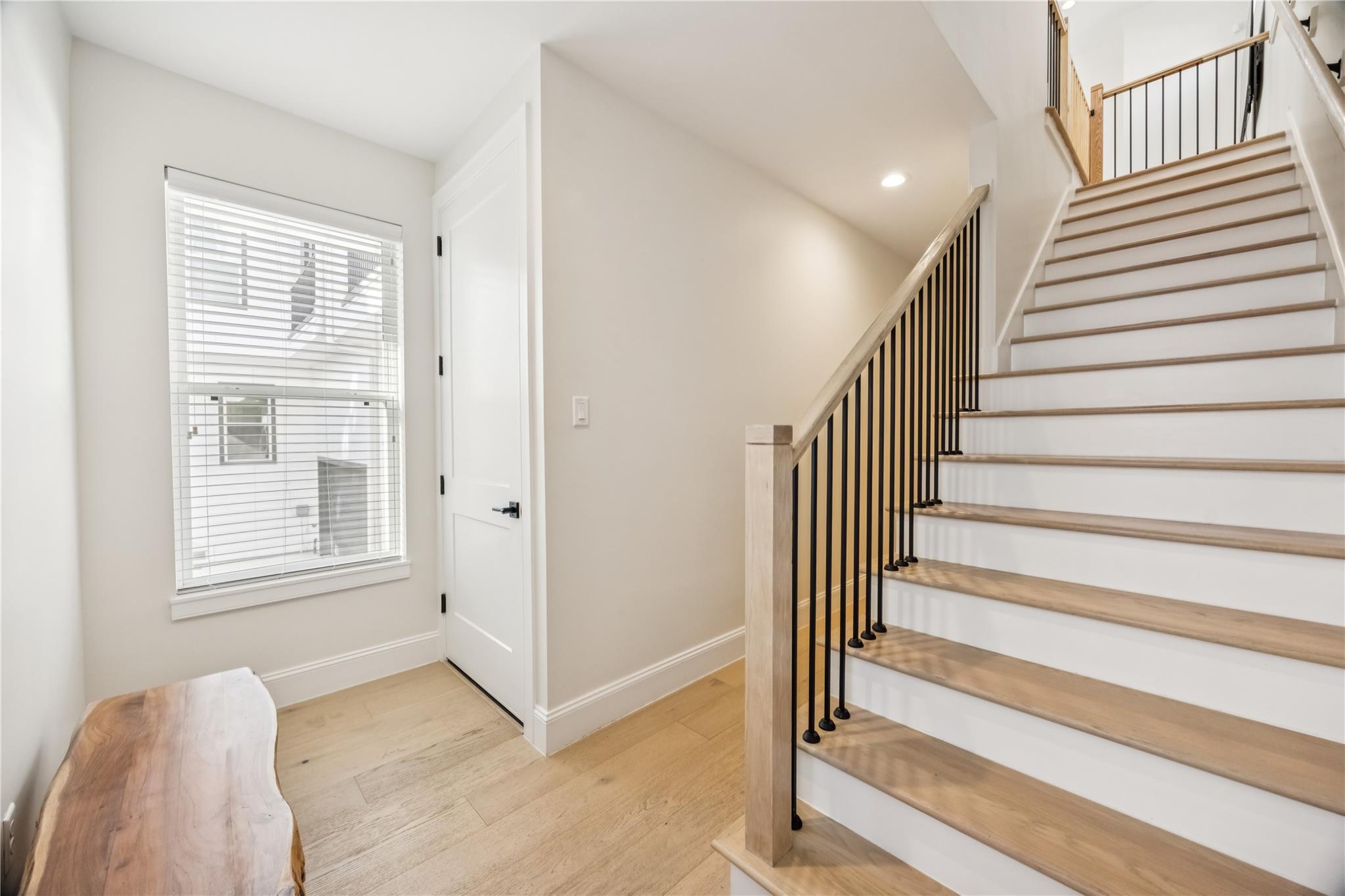 1127 W 16th Street # C