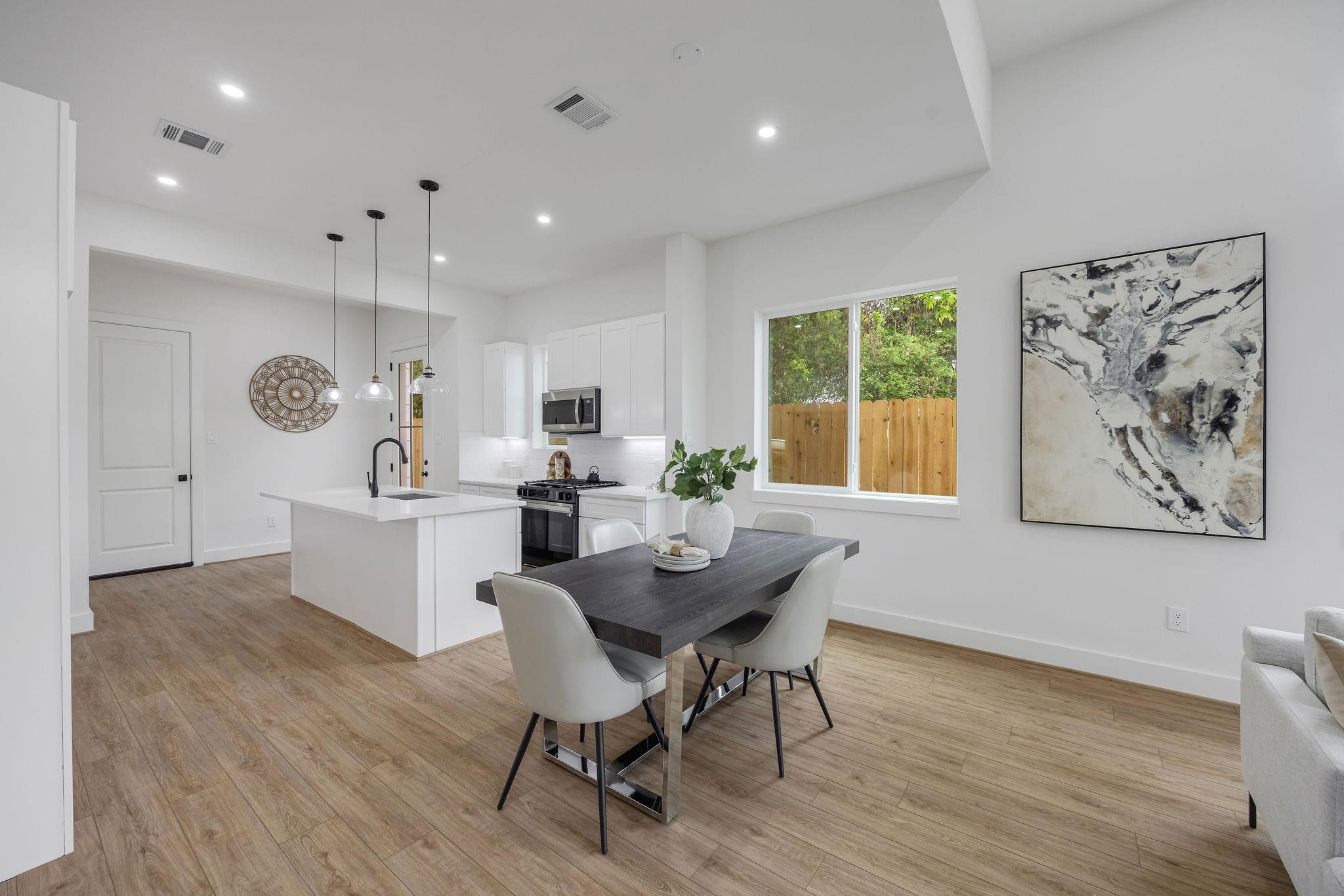 3107 Stonewall Street