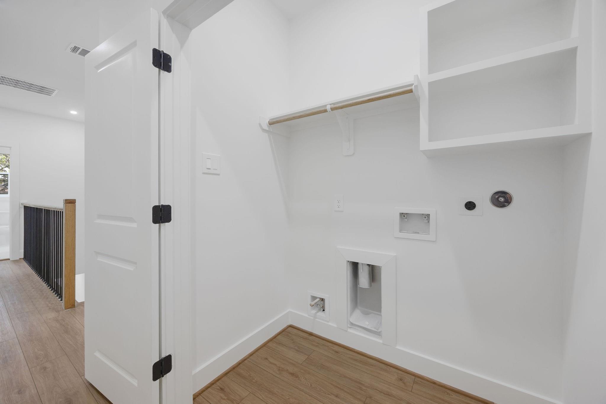 3107 Stonewall Street