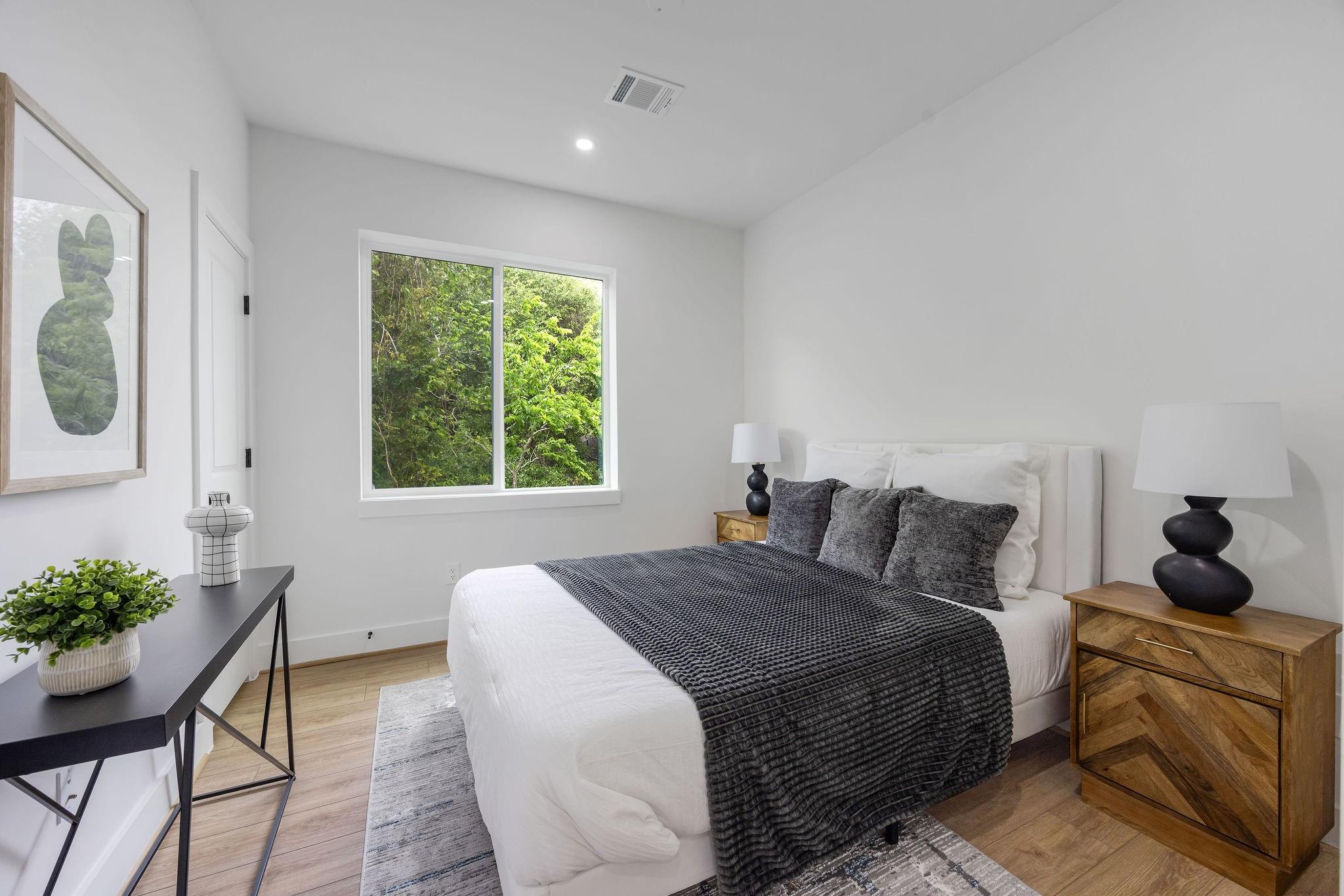 3107 Stonewall Street