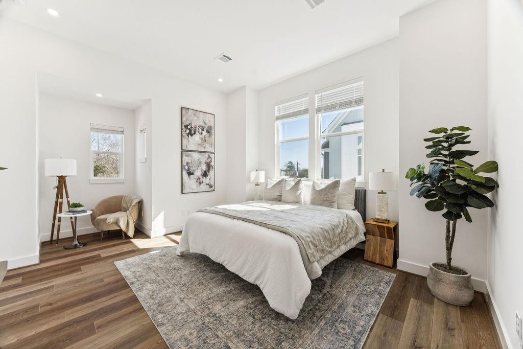 2121 Hoskins Drive # C