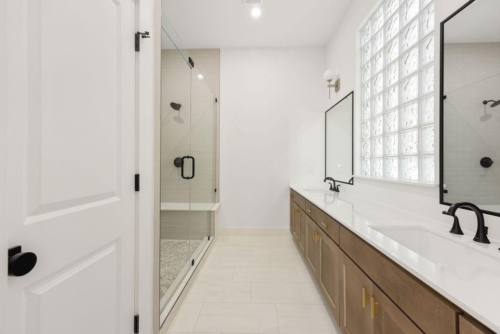 2121C Hoskins Drive, Houston