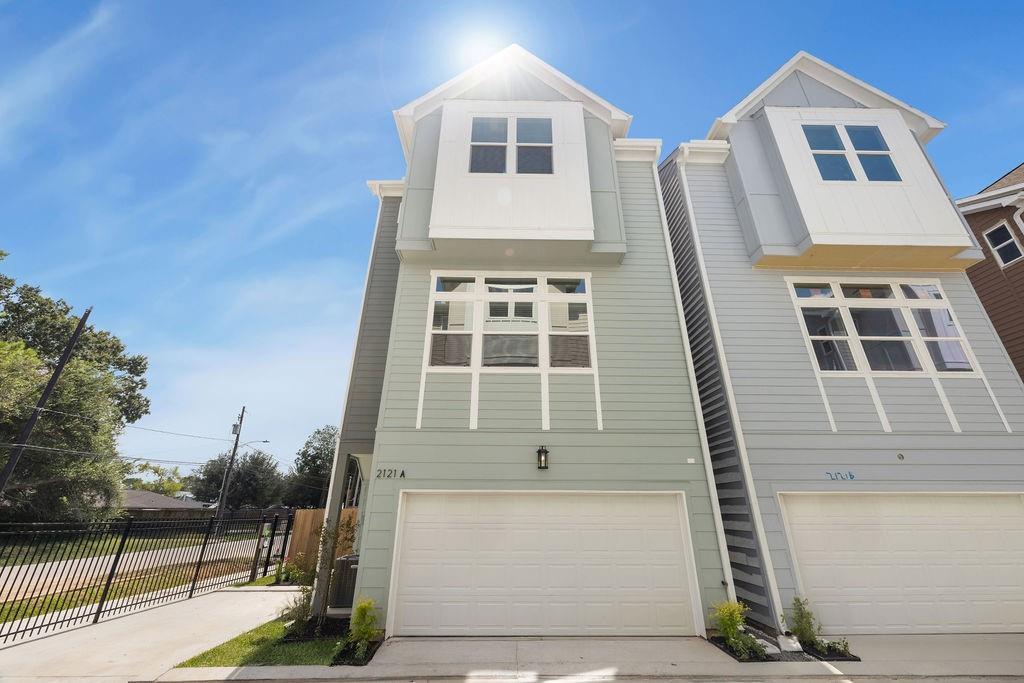 2121C Hoskins Drive, Houston