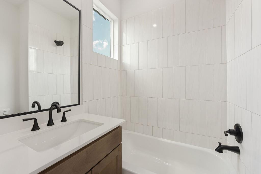 2125 Hoskins Drive # D